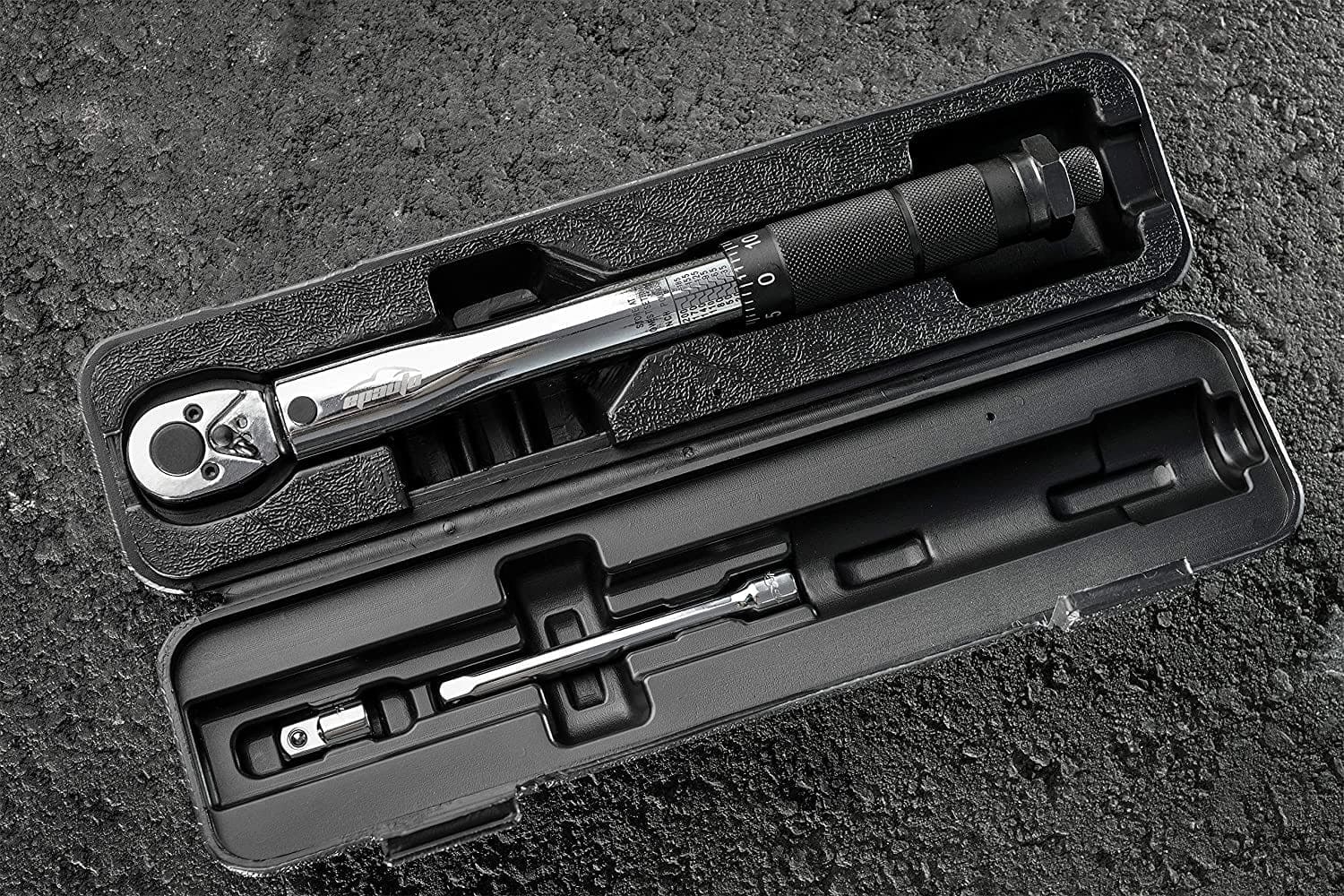 actual photo of EPAuto 1:4-Inch Drive Click Torque Wrench