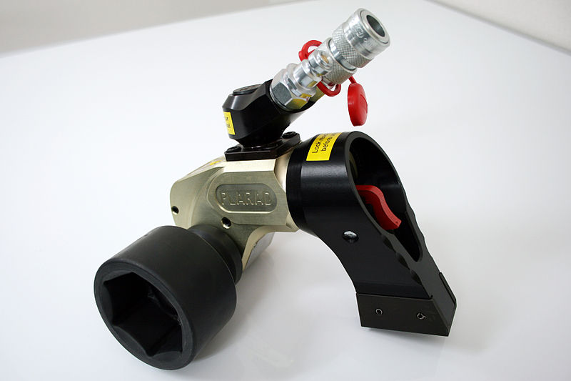 Hydraulic-wrench1