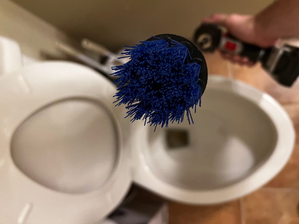 Drillbrush toilet