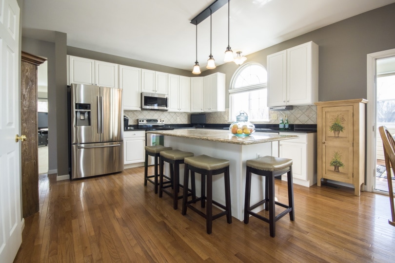 straight run flooring